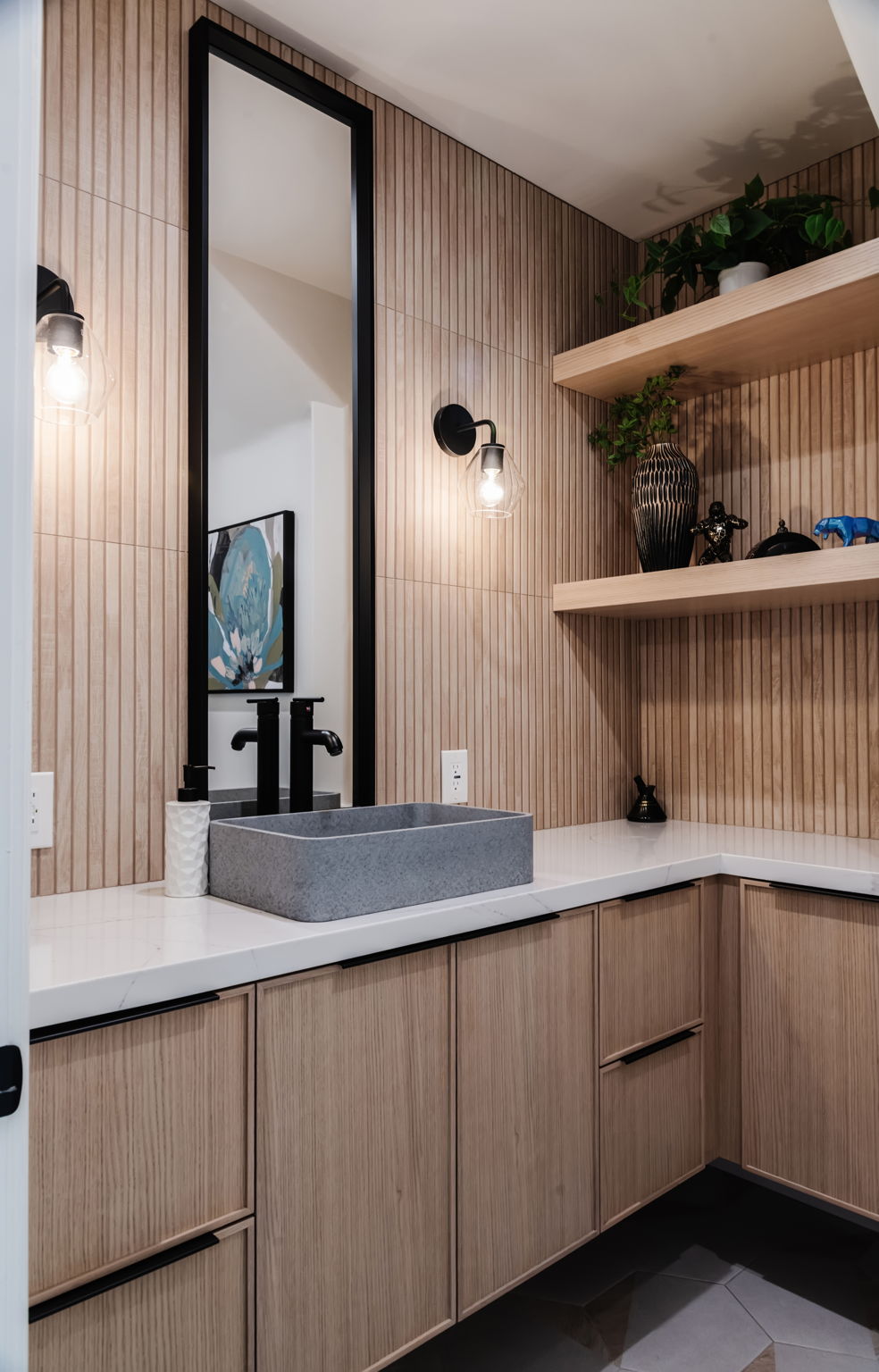 Noem Culver City Remodel powder