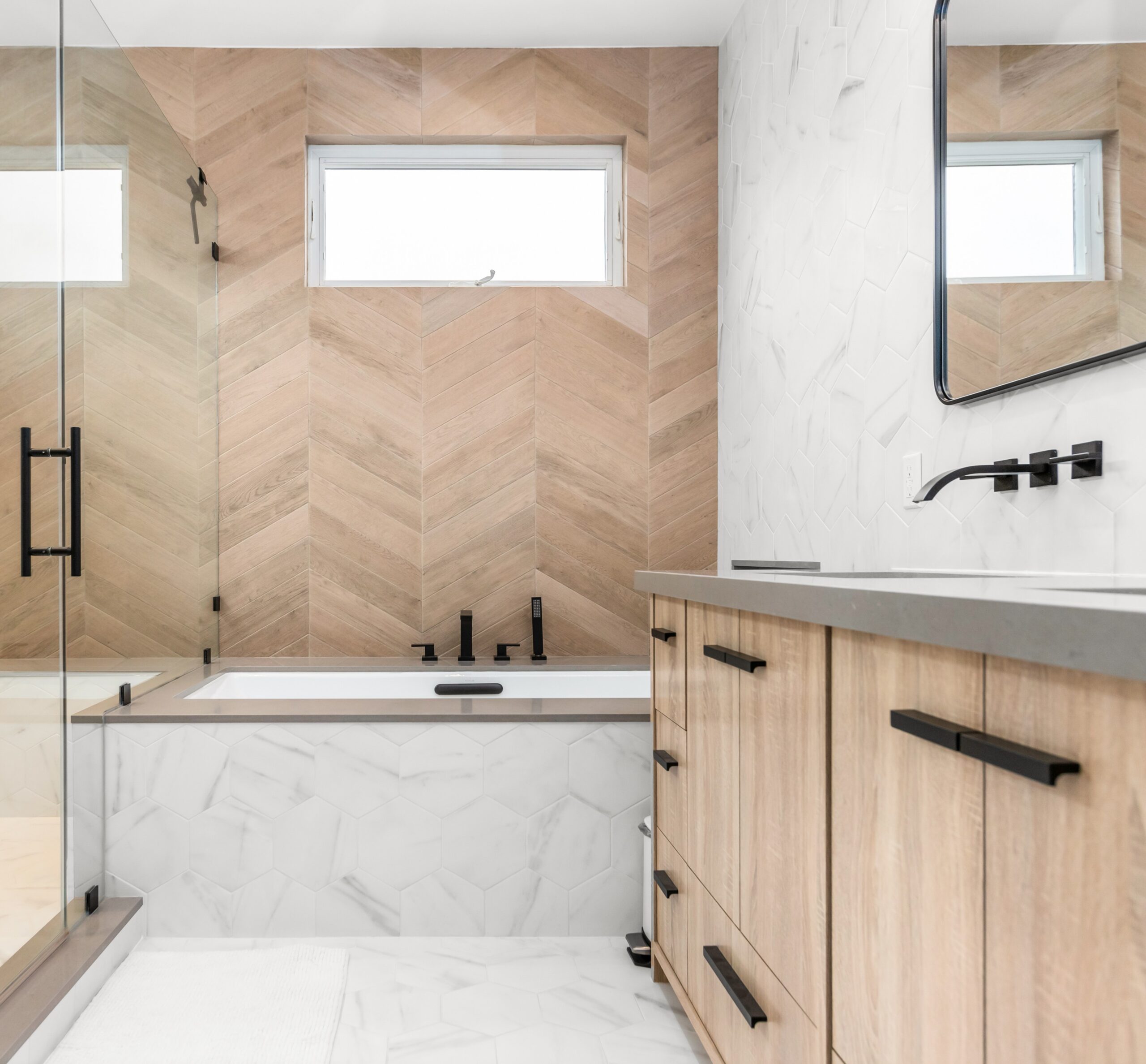 Noem Culver City remodel vanity